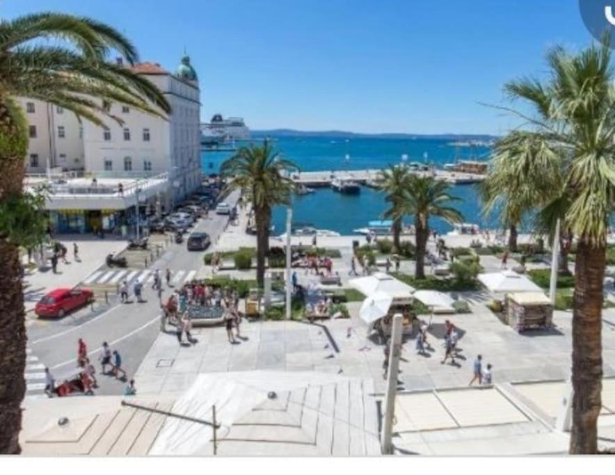 Bright And Colourful Apartment Luce -Sandy Beach Split Exterior photo